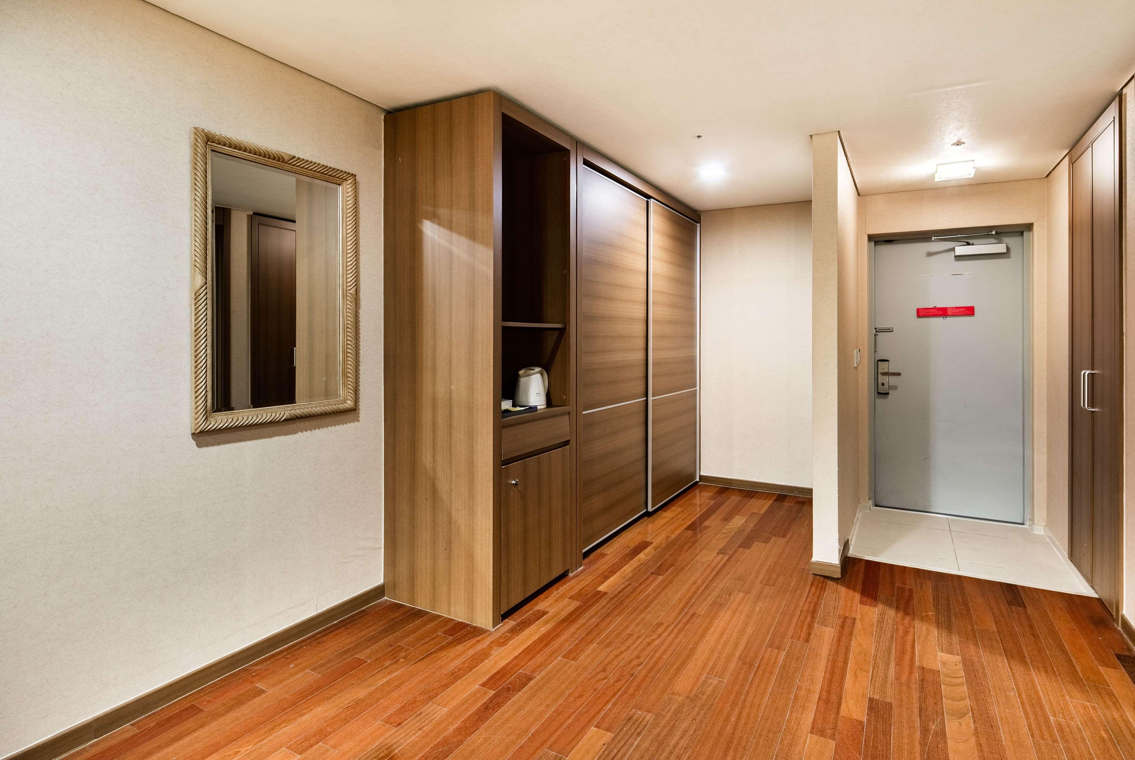 Ramada Hotel And Suites Seoul Namdaemun מראה חיצוני תמונה