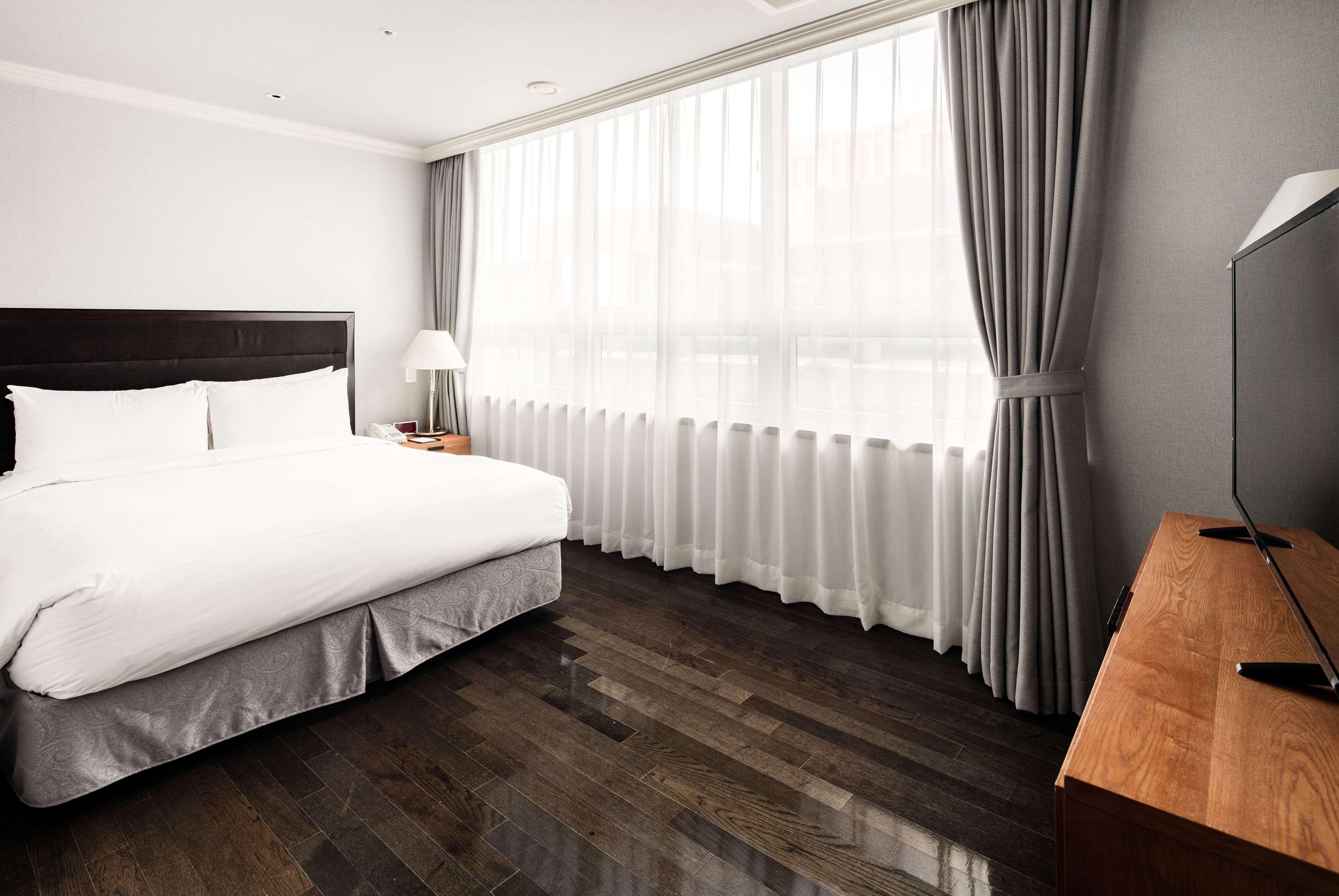 Ramada Hotel And Suites Seoul Namdaemun מראה חיצוני תמונה