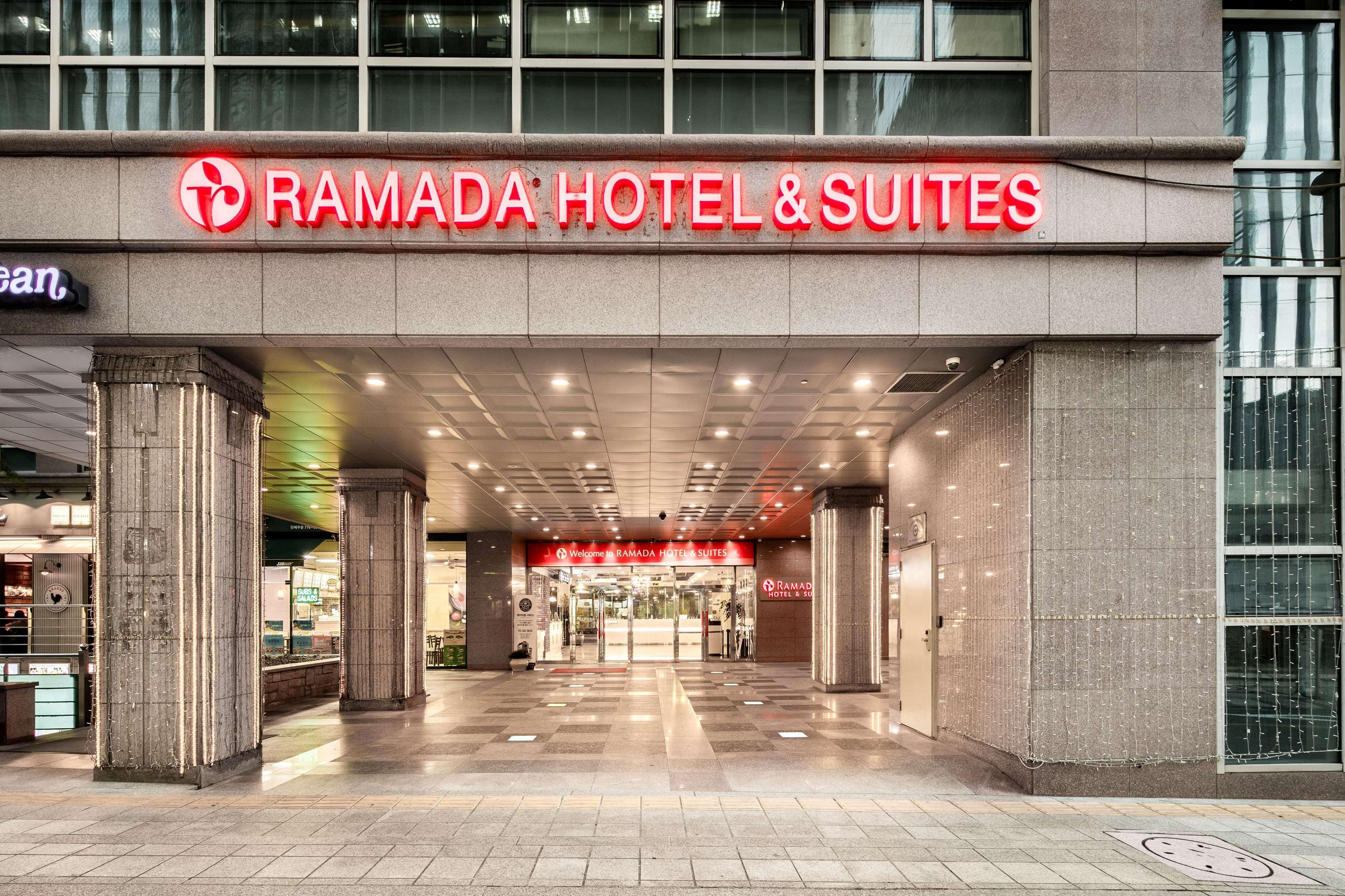 Ramada Hotel And Suites Seoul Namdaemun מראה חיצוני תמונה